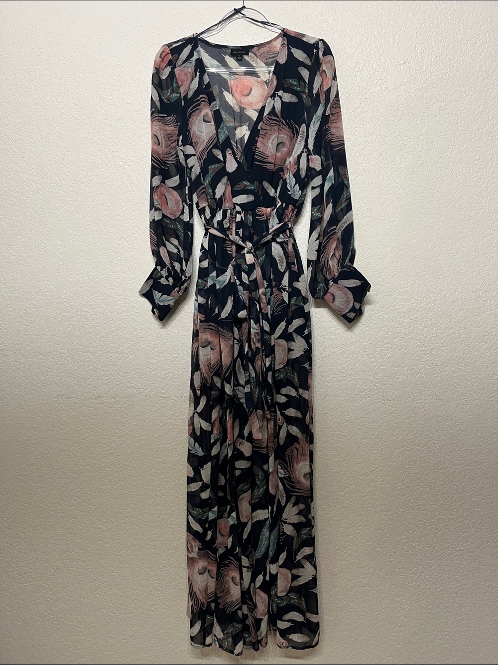 Miss Avenue Women’s Large Peacock Feature Navy Blue and Blush Pink Maxi Dress